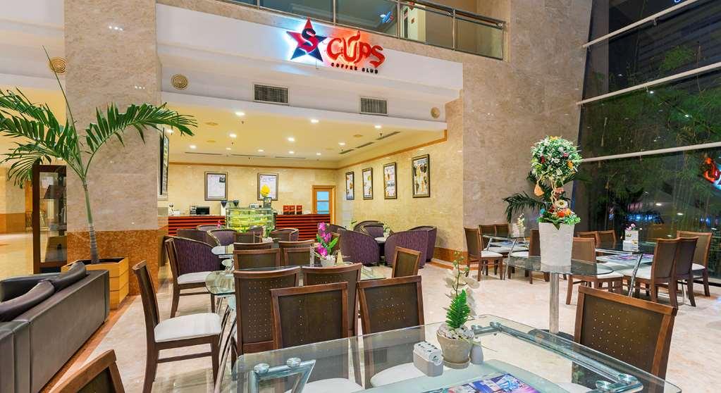 Bayview Hotel Melaka Ресторант снимка